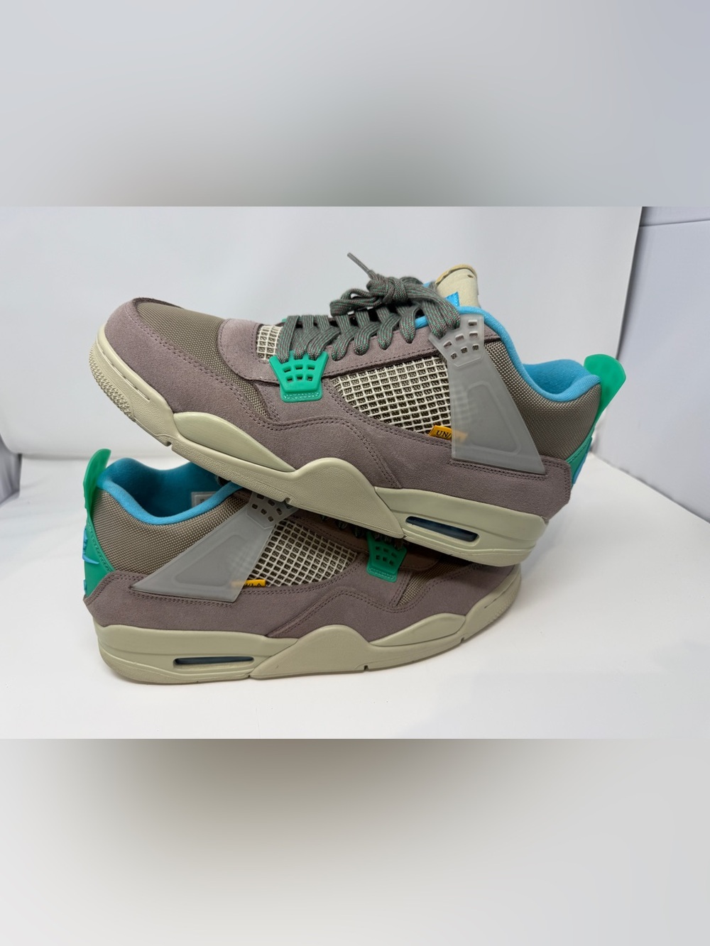Size 12- Nike Jordan 4 Retro x Union LA Taupe Haze DJ5718-242 New with out box